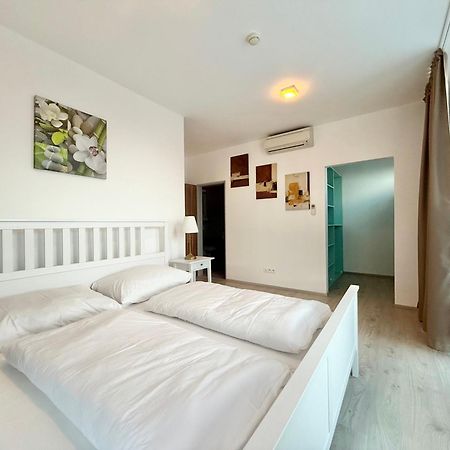 Balu Apartments Praag Buitenkant foto
