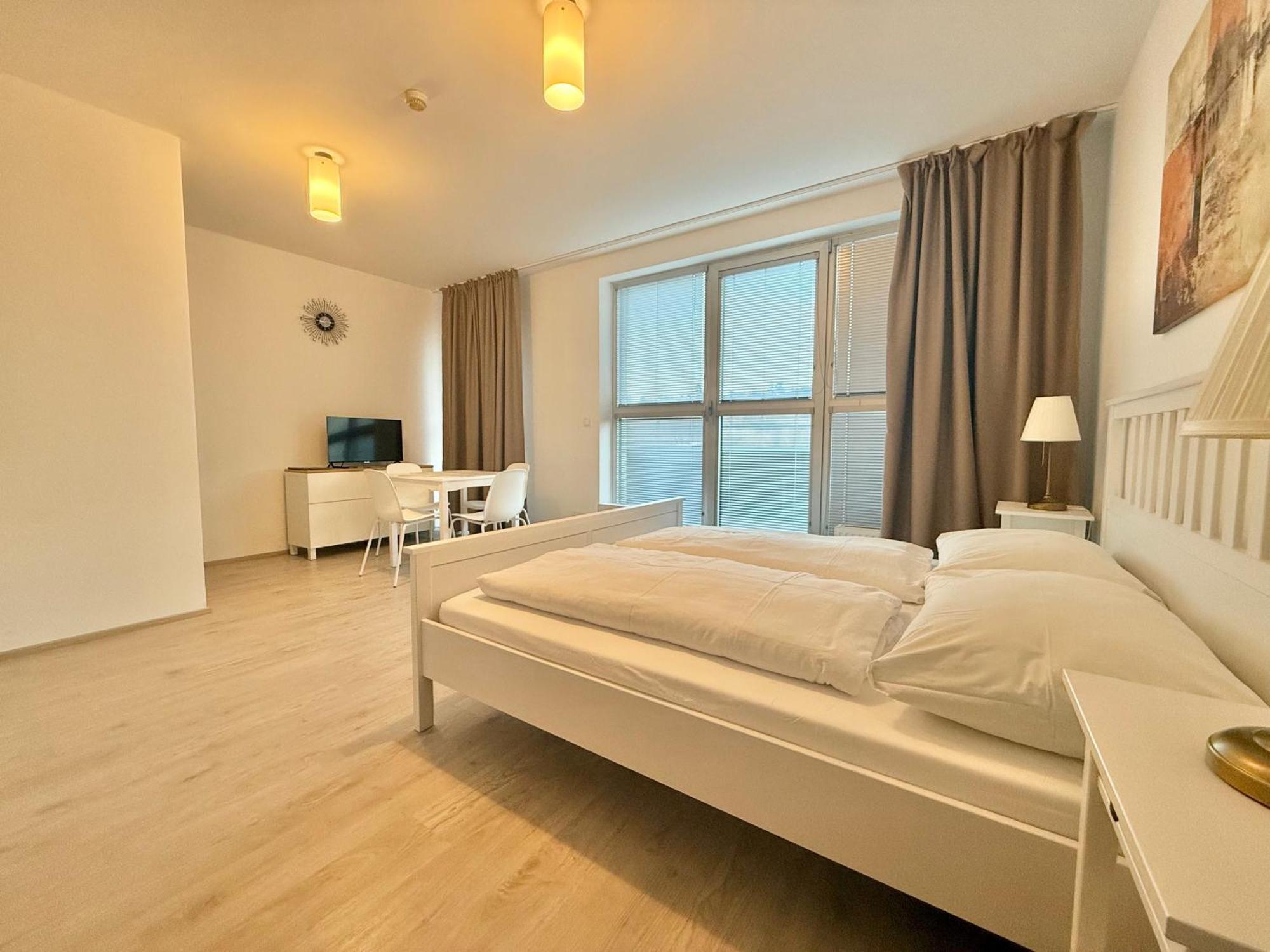 Balu Apartments Praag Buitenkant foto